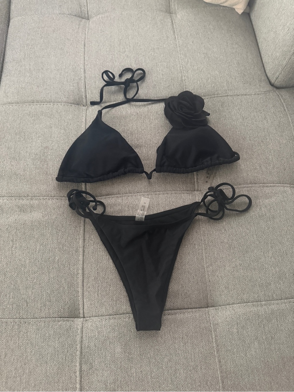 SHEIN Black Floral Applique Triangle Bikini Set